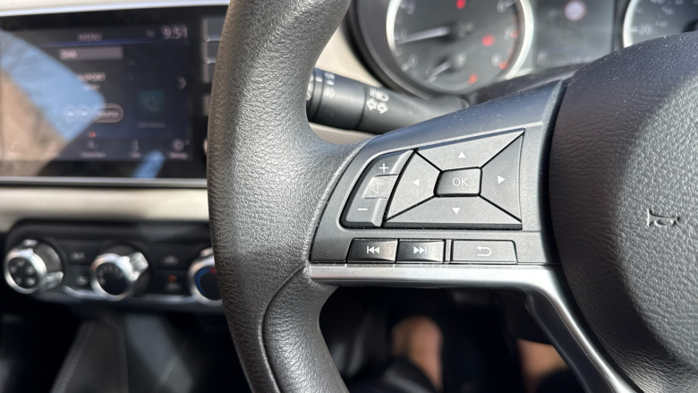 Nissan Micra 1.0 IG-T 92 Acenta 5dr CVT Petrol Hatchback